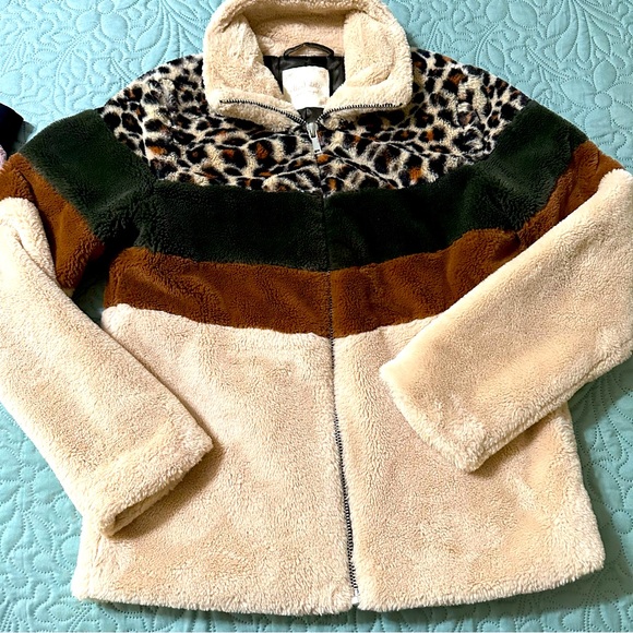 Anthro Altar’d State Fluffy Jacket - Picture 2 of 3